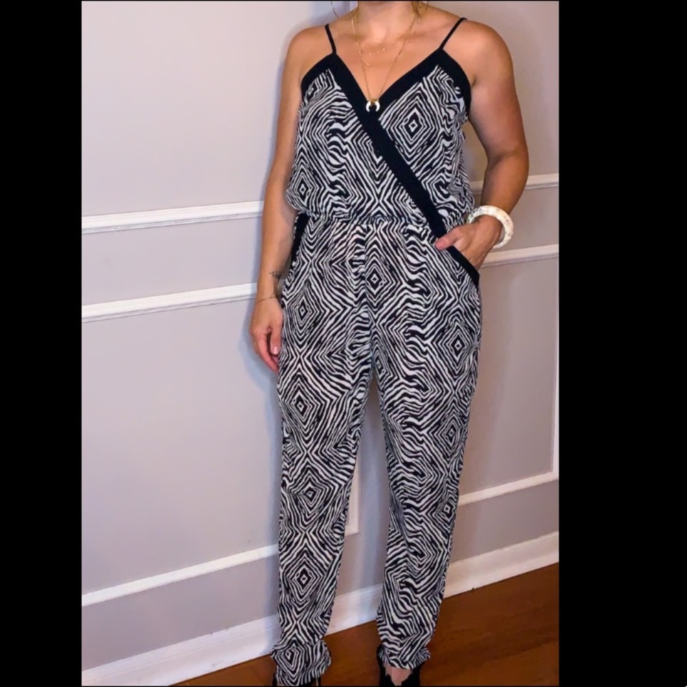 Exotic Print,Jumpsuit, Size Large - NWT